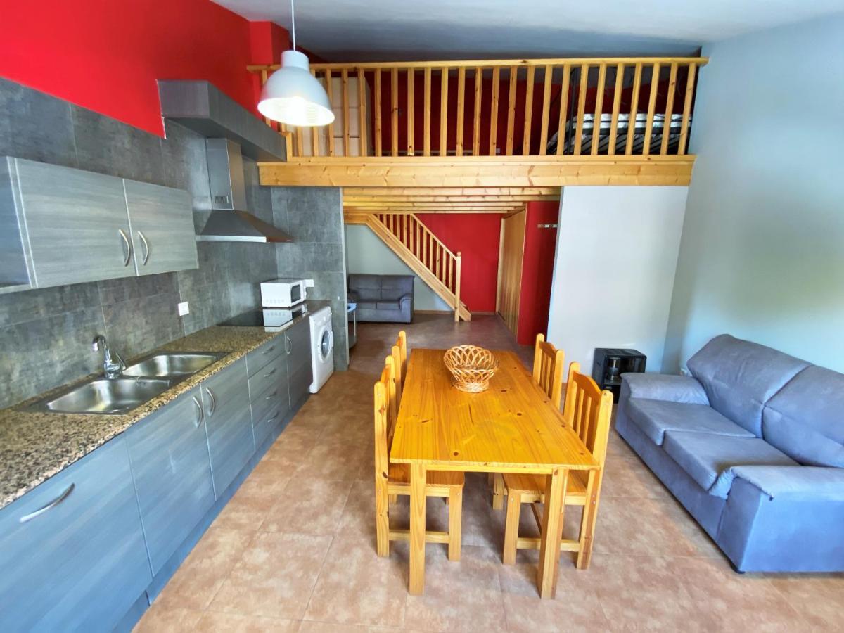 La Vall Apartaments Duplex Сан-Лоренсо-де-Моруніс Екстер'єр фото