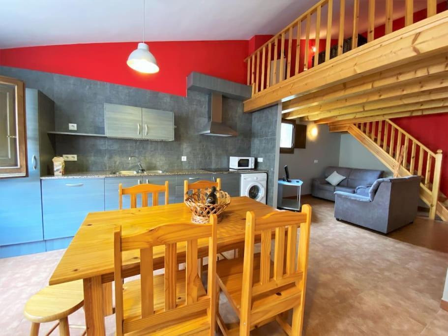 La Vall Apartaments Duplex Сан-Лоренсо-де-Моруніс Екстер'єр фото