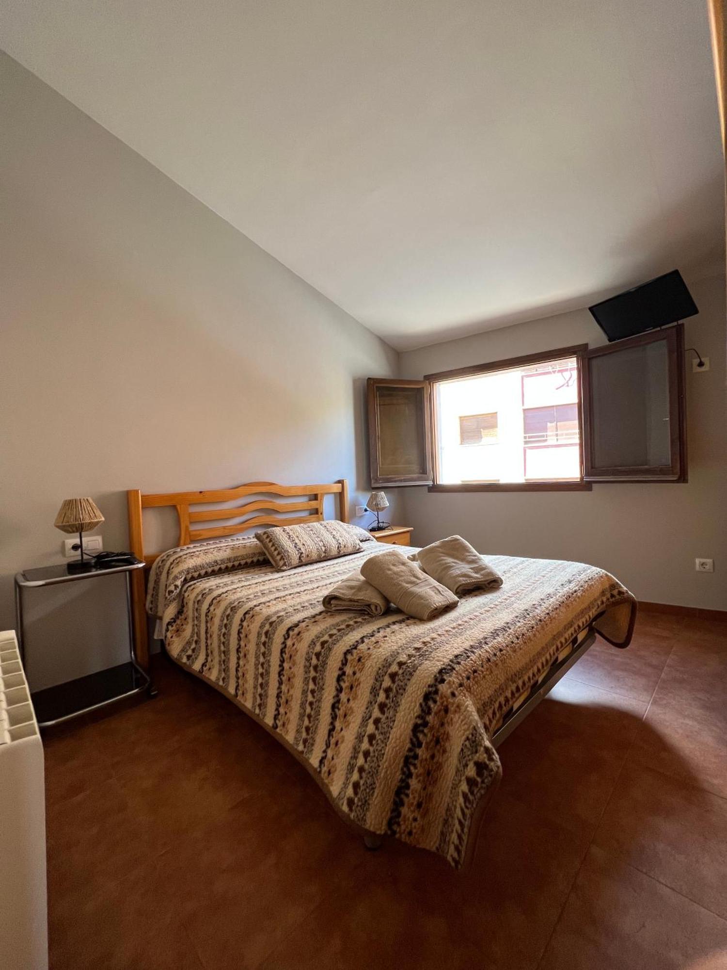La Vall Apartaments Duplex Сан-Лоренсо-де-Моруніс Екстер'єр фото
