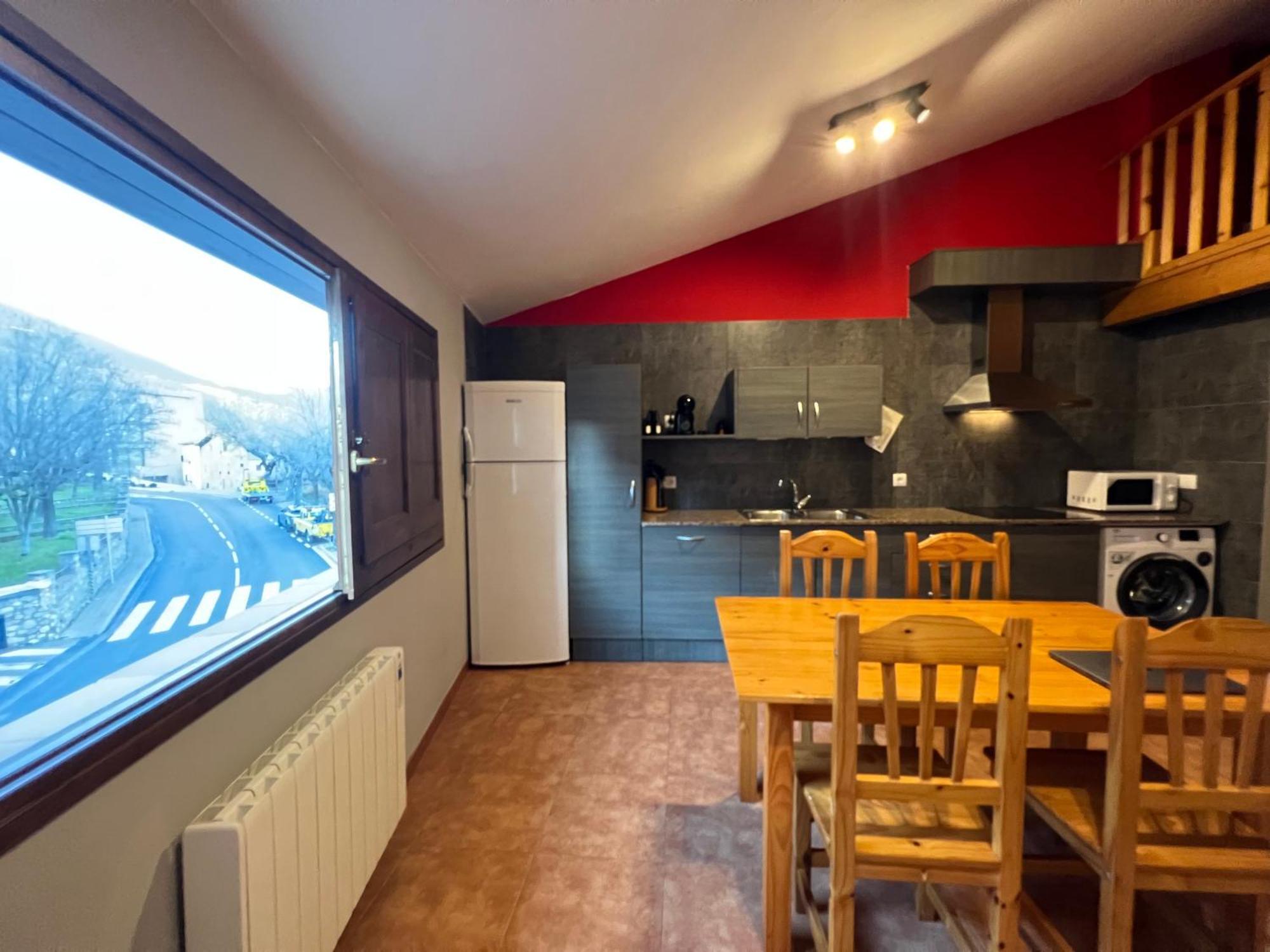 La Vall Apartaments Duplex Сан-Лоренсо-де-Моруніс Екстер'єр фото